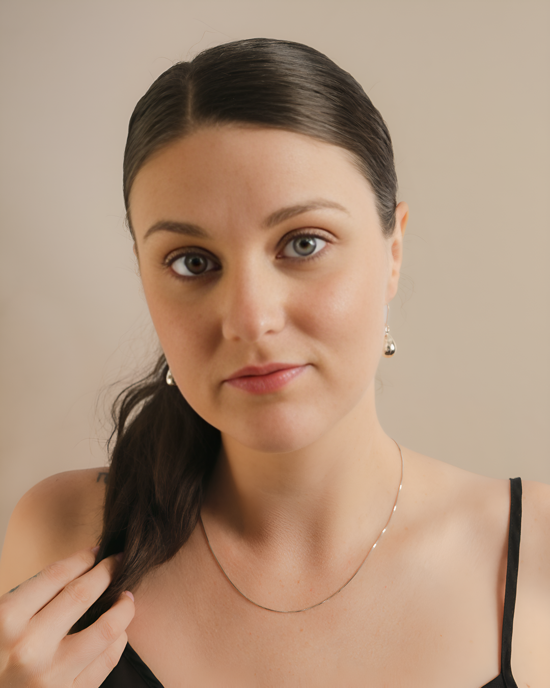 Lila - Dangle Earrings